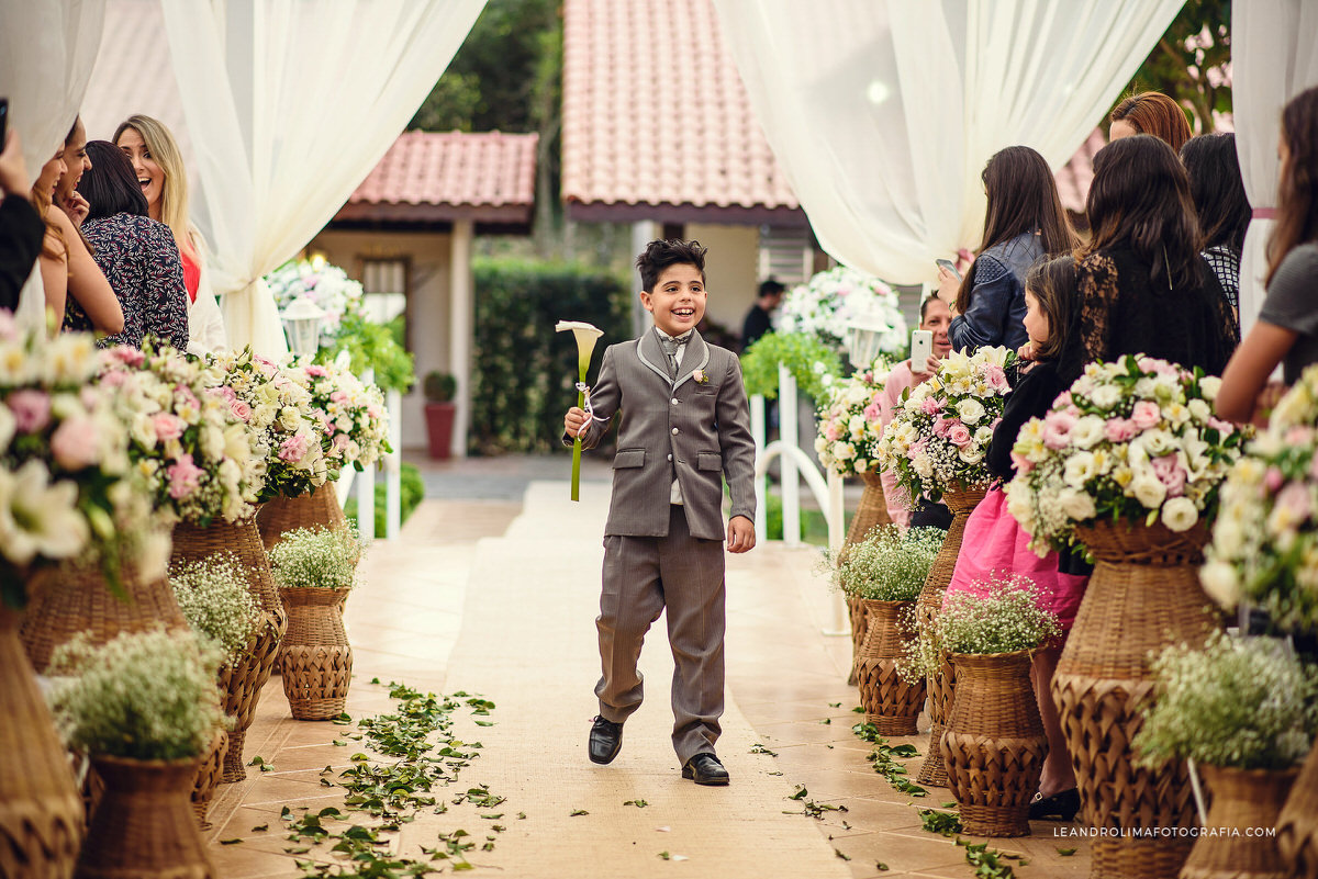 foto-noivos-casamento-dia-buffet-callegari-espaco-italia