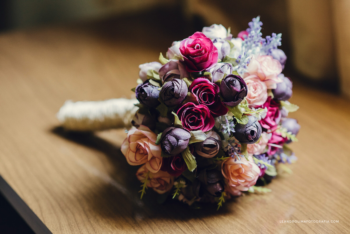 bouquet-artificial-noiva-roxo-lilas-rosa