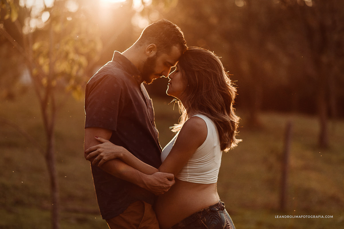 ensaio-foto-casal-gestante-gravida-mosteiro-sao-bento-vinhedo-28