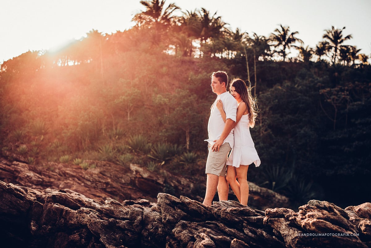 ensaio-noivos-pre-casamento-praia-calhetas-sao-sebastiao