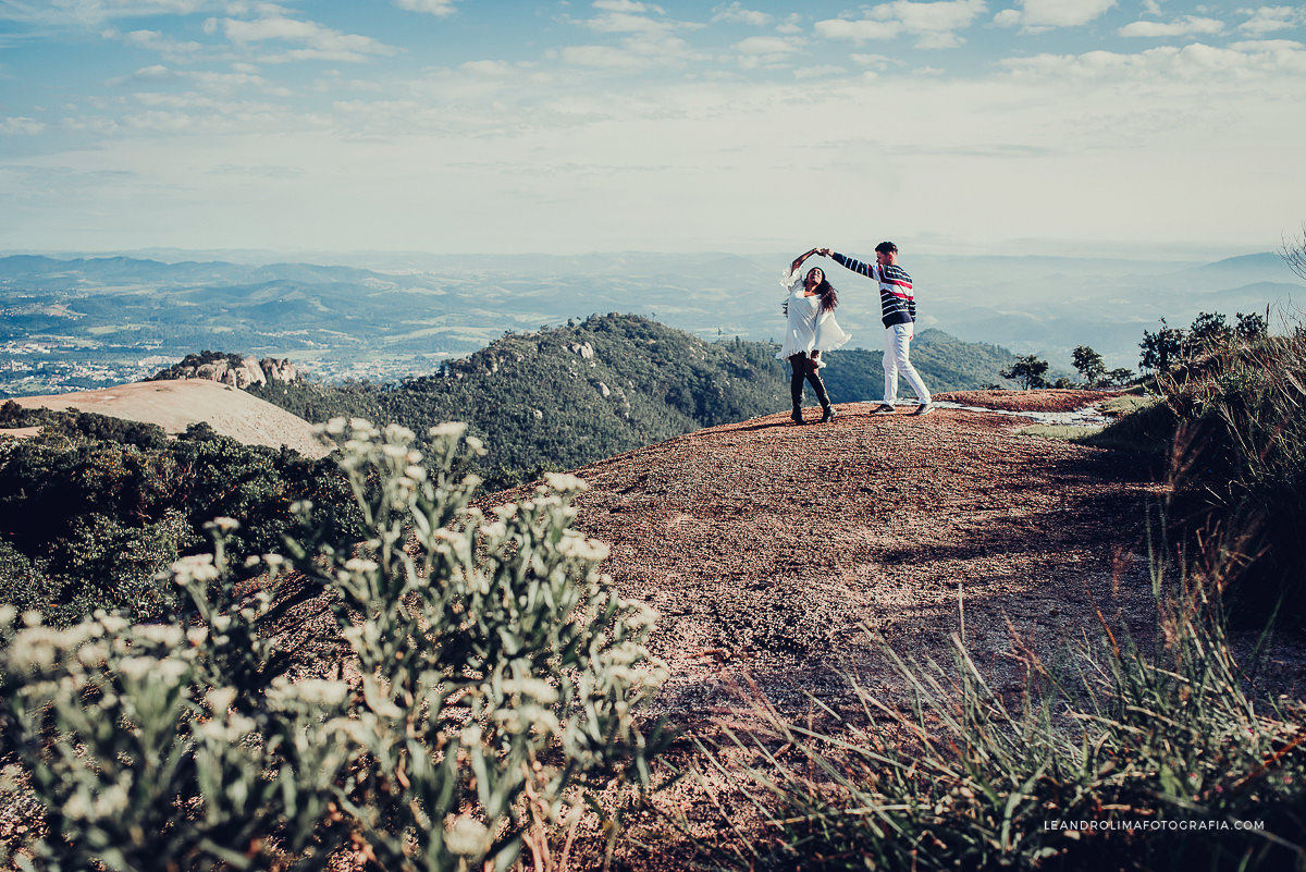 ensaio-pre-wedding-montanha-atibaia-pedra-grande