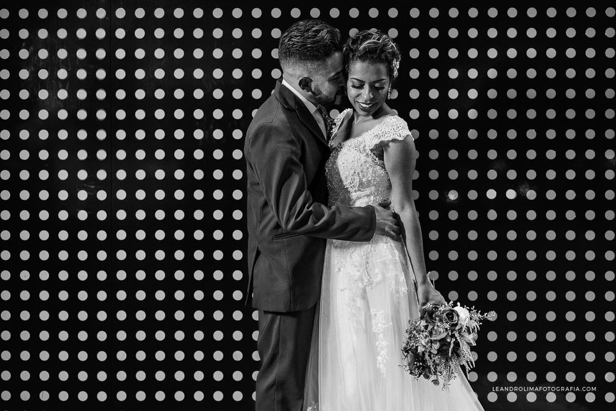 apos casamento ensaio externo fotos retrato noivos noiva avenida paulista bolinhas santander