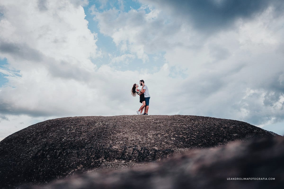 ensaio-casal-noivos-pre-wedding-montanha-pedra-grande-atibaia