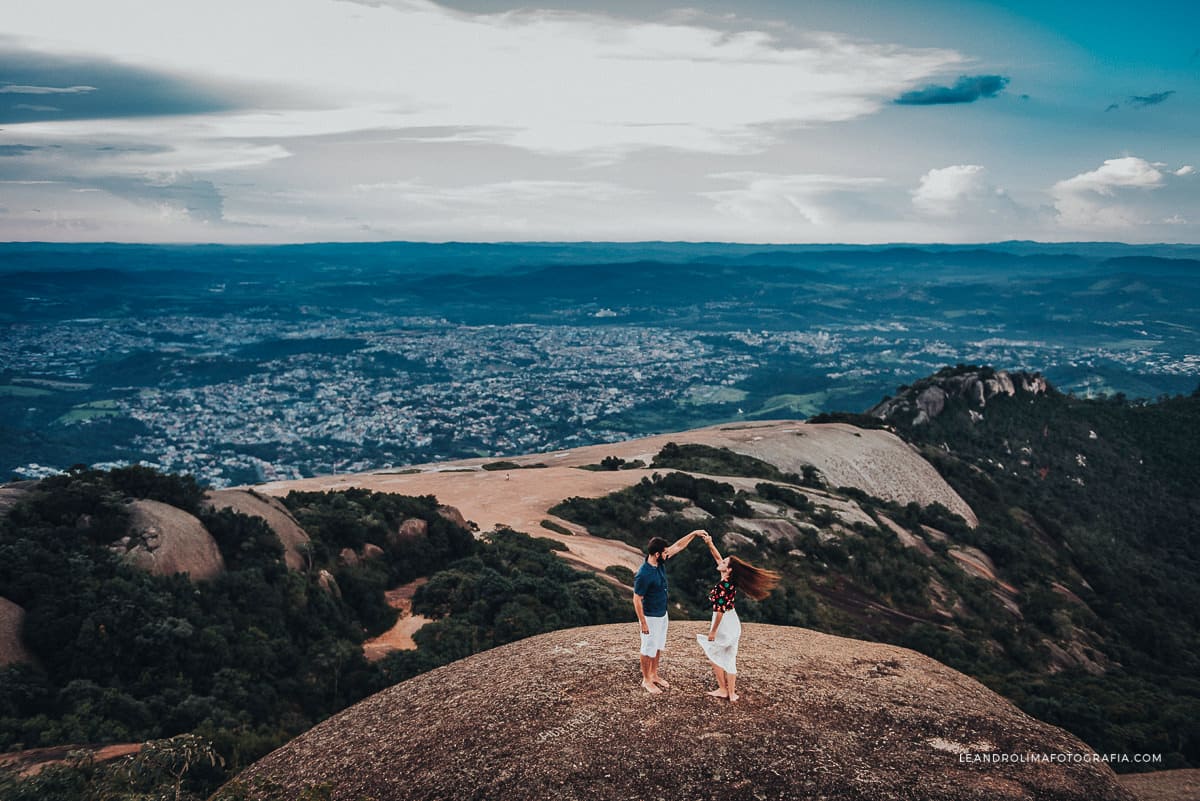 ensaio-casal-noivos-pre-wedding-montanha-pedra-grande-atibaia