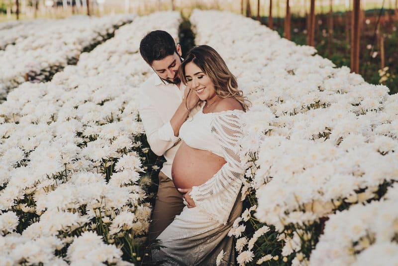 ensaio-gestante-holambra-flores-plantacao-leandro-lima-fotografia-ensaio-fotografico-01.jpg